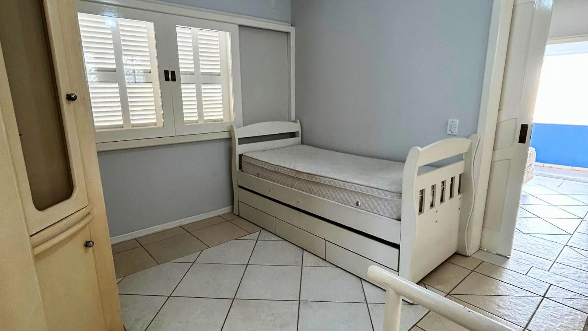 Casa Com 04 Suites ボンビーニャス 別荘