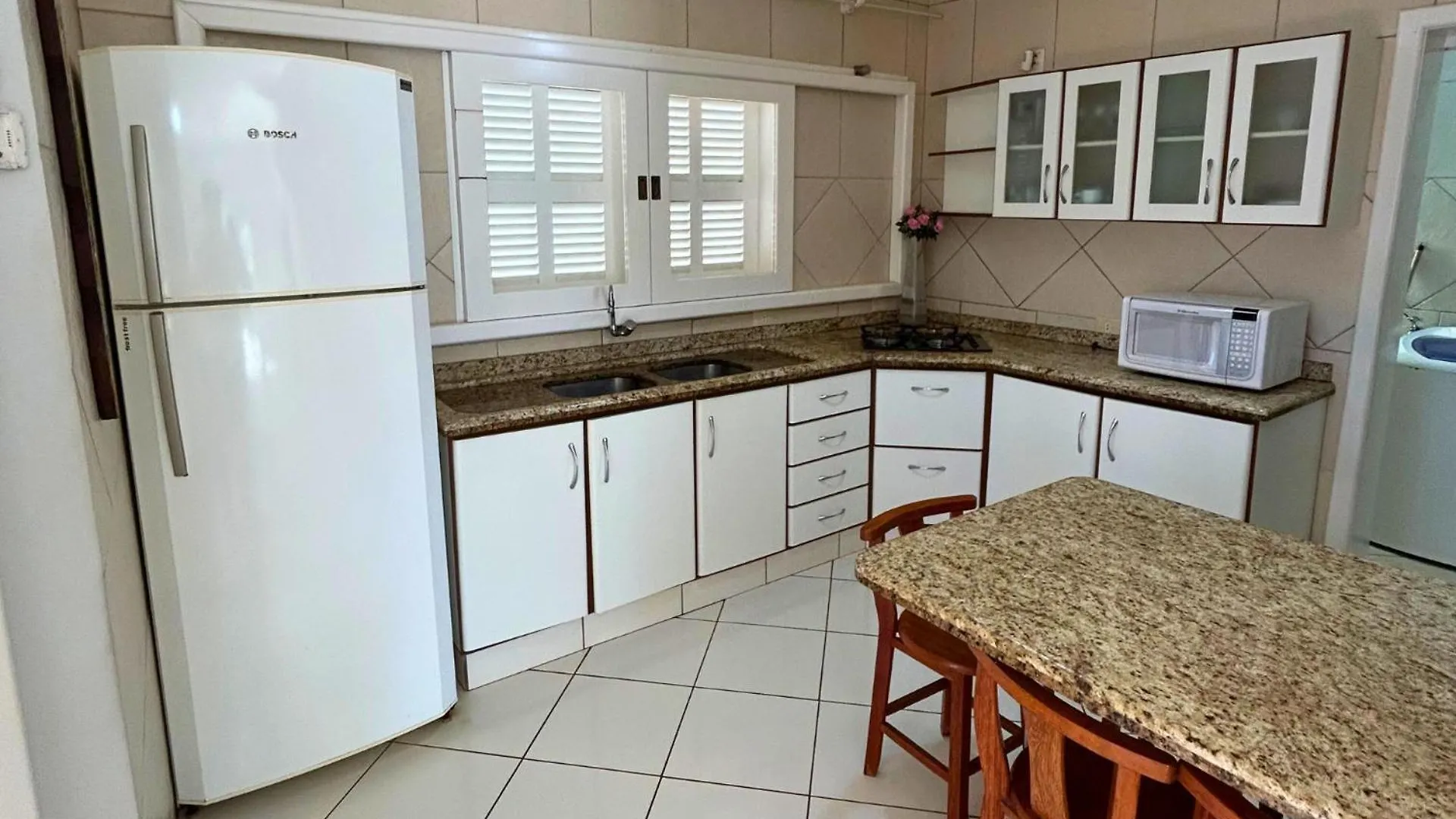 Casa Com 04 Suites ボンビーニャス 別荘