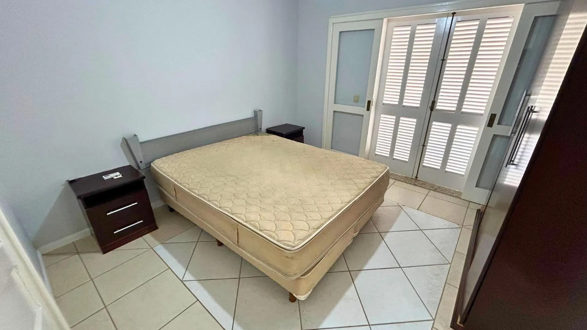 Casa Com 04 Suites 봄비나스